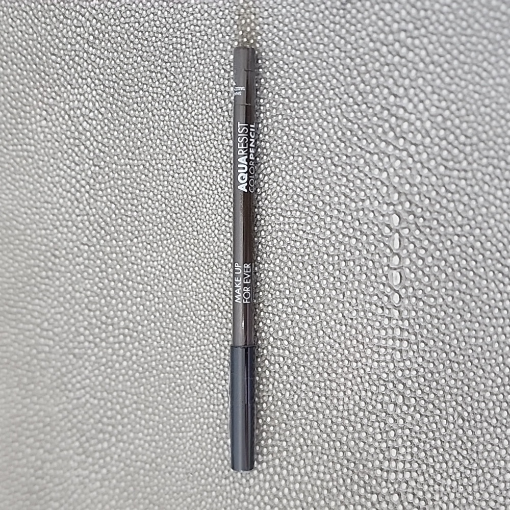 Make Up Forever AquaResist Color Pencil
